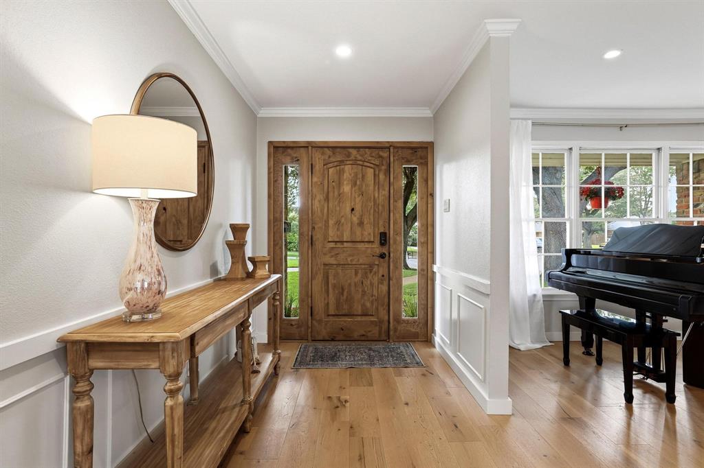 Walnut Hills Manor - Residential
