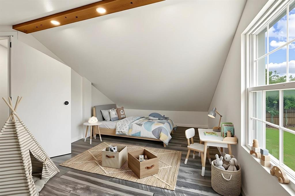 Walnut Hills Manor - Residential