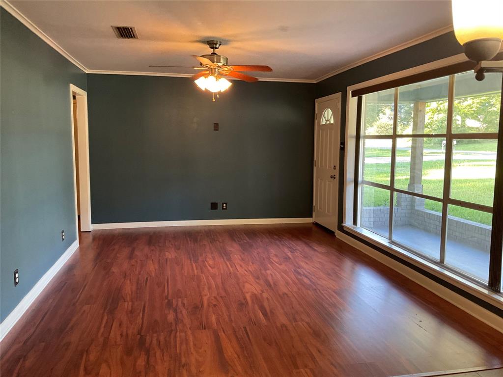 Shreveport, Louisiana 71107, United States, 3 Bedrooms Bedrooms, ,1 BathroomBathrooms,Residential,Active,205874