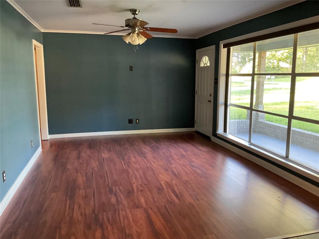 Shreveport, Louisiana 71107, United States, 3 Bedrooms Bedrooms, ,1 BathroomBathrooms,Residential,Active,205874