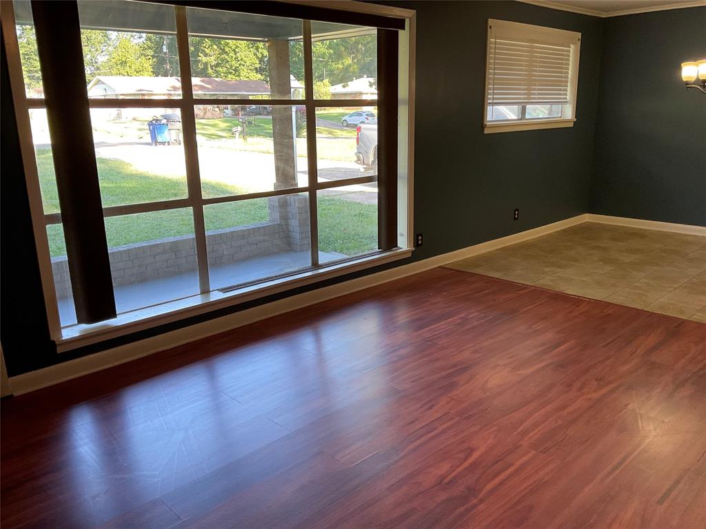 Shreveport, Louisiana 71107, United States, 3 Bedrooms Bedrooms, ,1 BathroomBathrooms,Residential,Active,205874