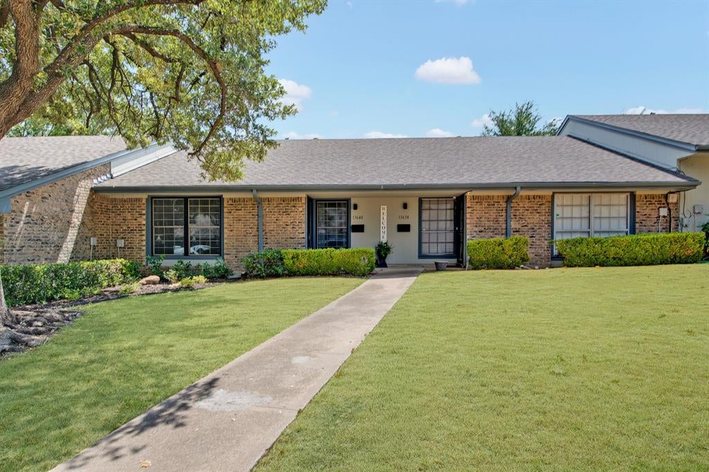 13640 Flagstone Lane