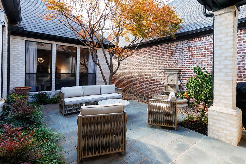 Glen Abbey - Residential