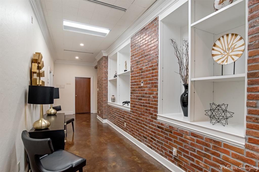 Downtown - Commercial Sale