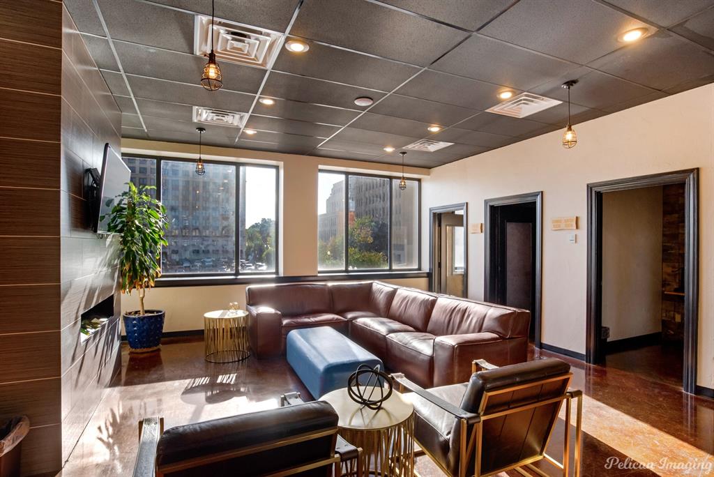 Downtown - Commercial Sale