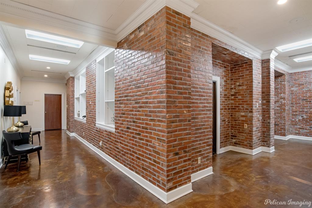 Downtown - Commercial Sale