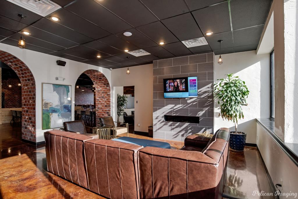 Downtown - Commercial Sale