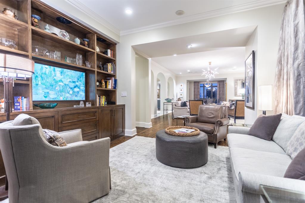 Ritz-Carlton Residences - Residential