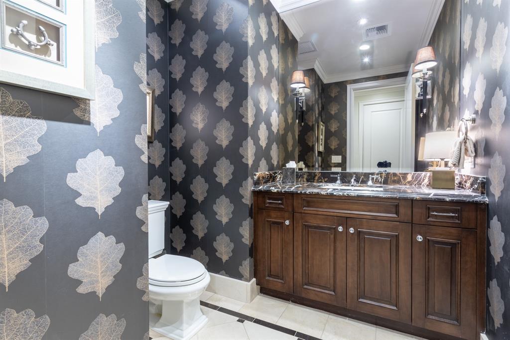 Ritz-Carlton Residences - Residential