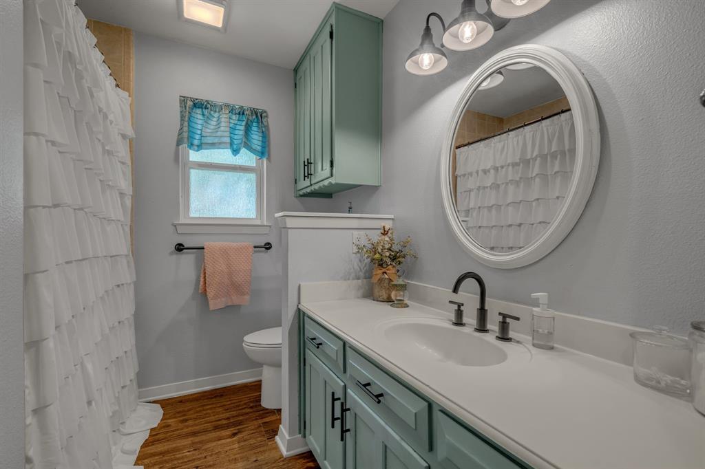 WALKER, JOSIAH SURVEY ABSTRACT 1604 TRACT 6D0 - Residential