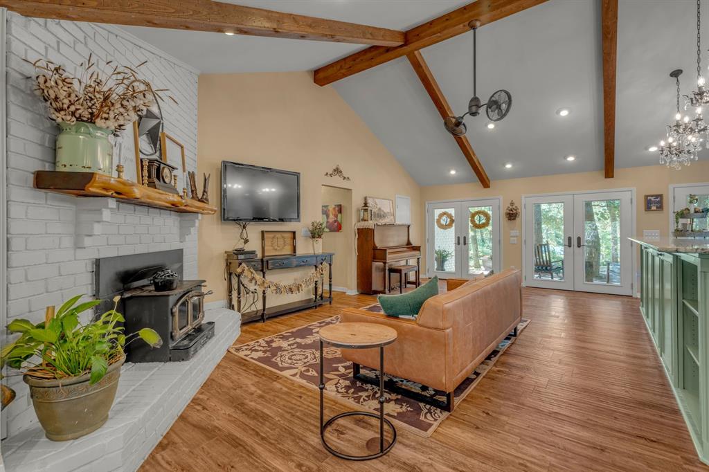 WALKER, JOSIAH SURVEY ABSTRACT 1604 TRACT 6D0 - Residential