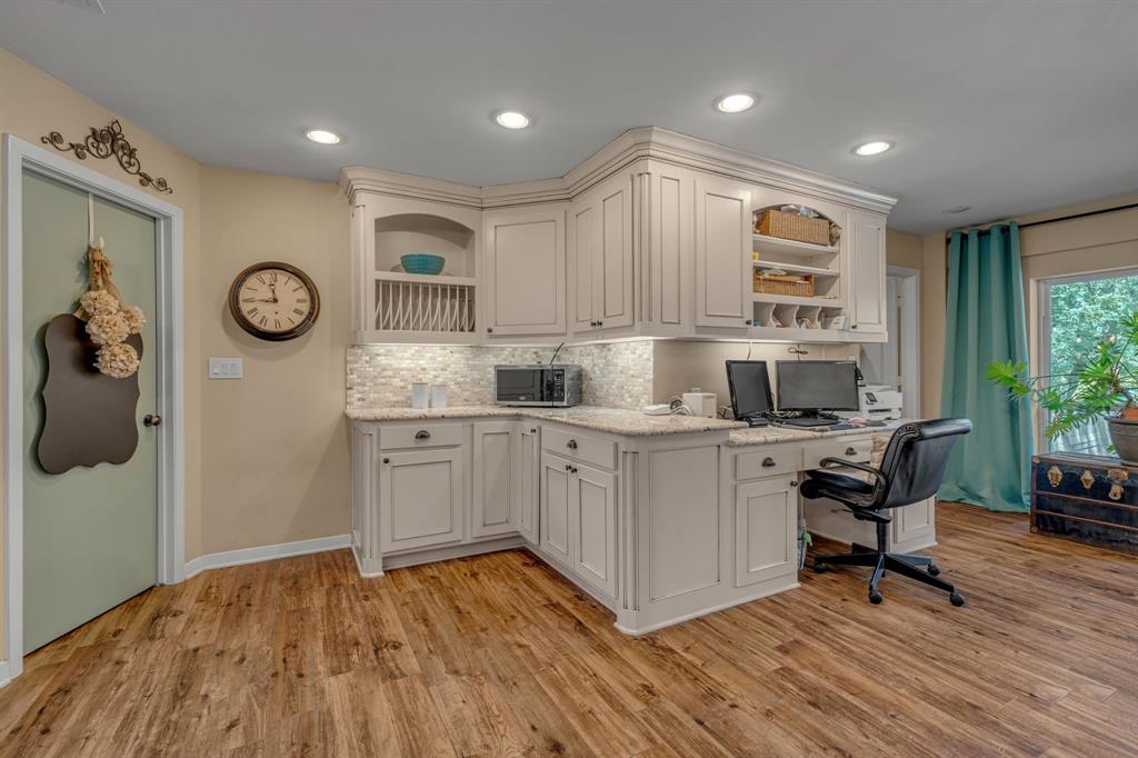 WALKER, JOSIAH SURVEY ABSTRACT 1604 TRACT 6D0 - Residential