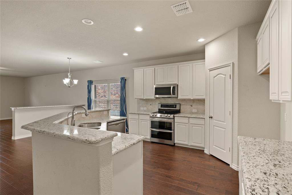 Pine Meadows - Residential