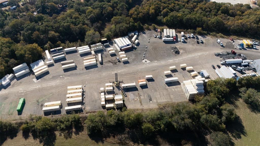 no - Commercial Lease