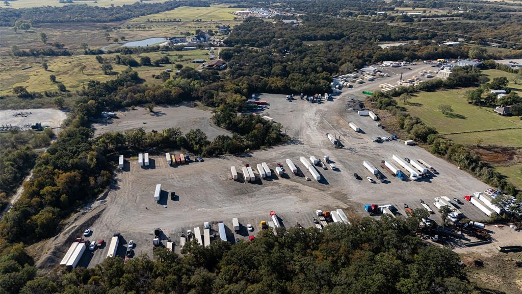 no - Commercial Lease