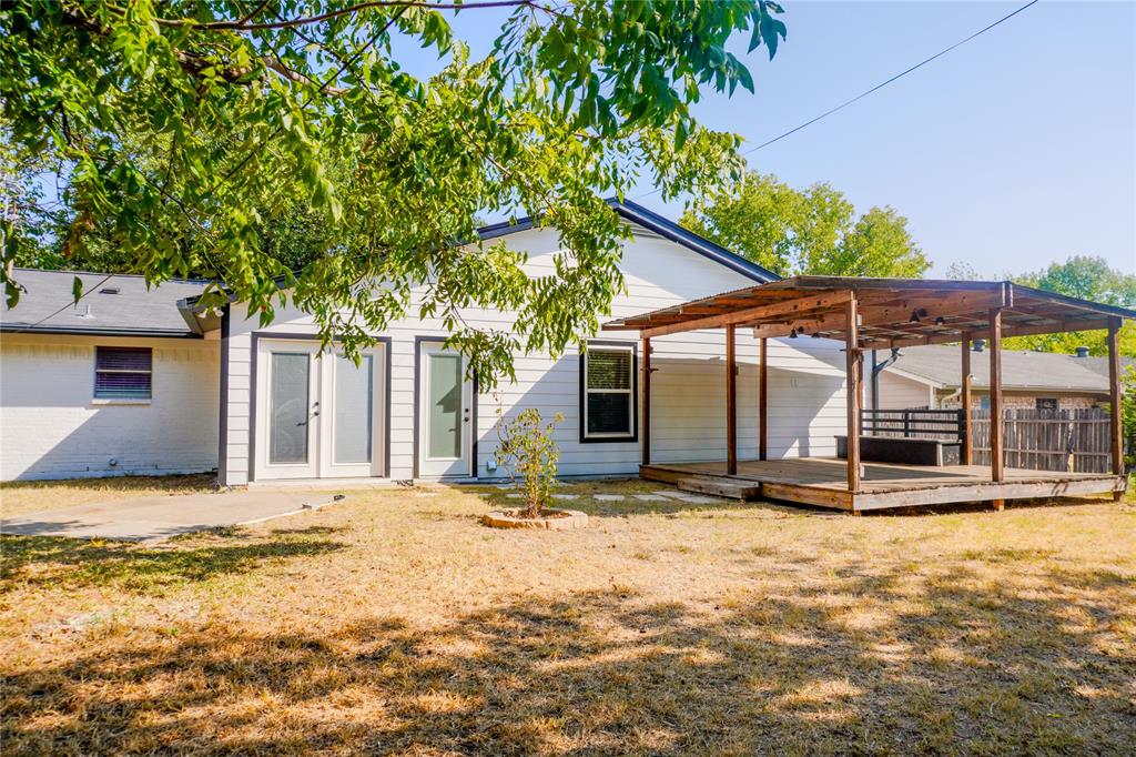 313 Boulder Court