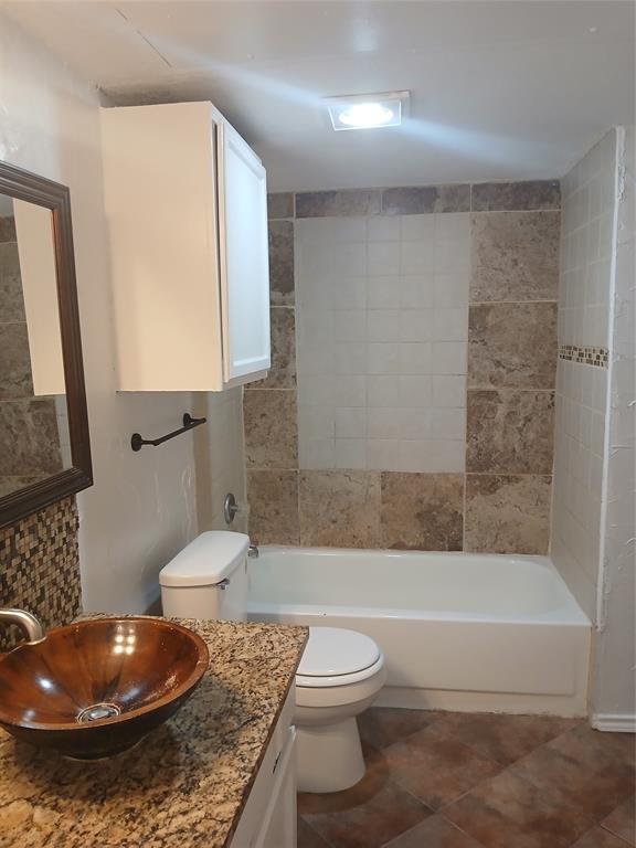 Forestwood-Creek II - Residential Lease