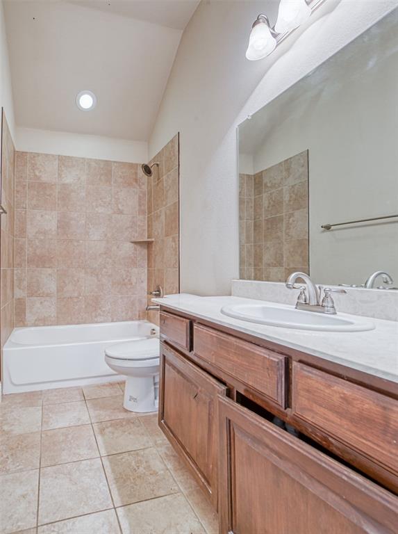 Woodcreek Ph3-C - Residential Lease