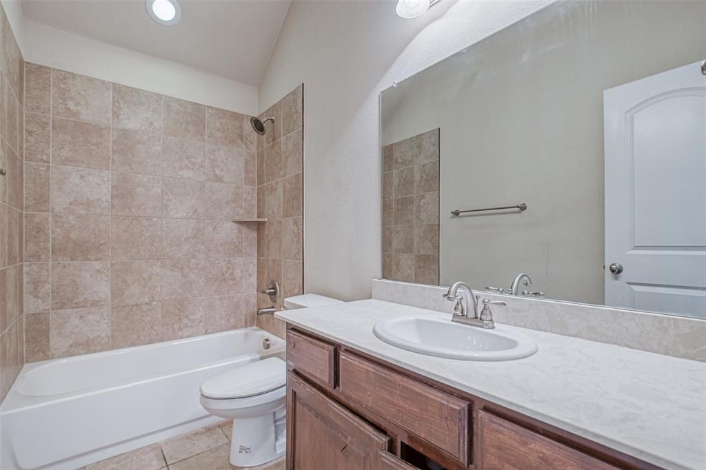 Woodcreek Ph3-C - Residential Lease