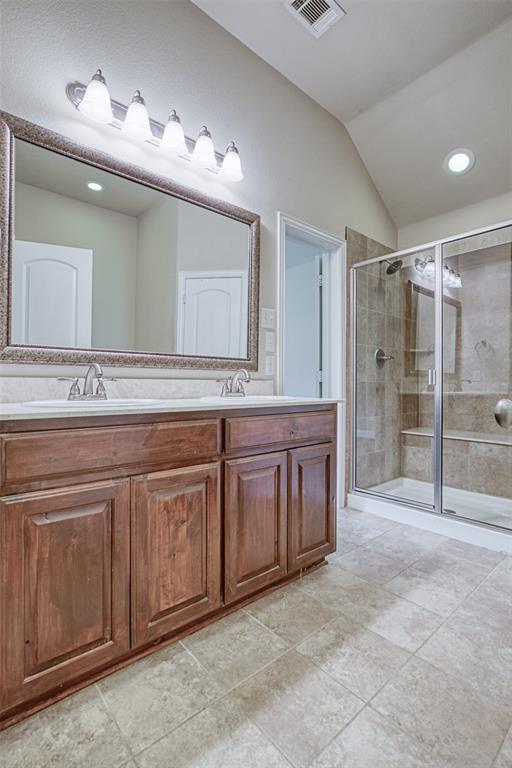 Woodcreek Ph3-C - Residential Lease