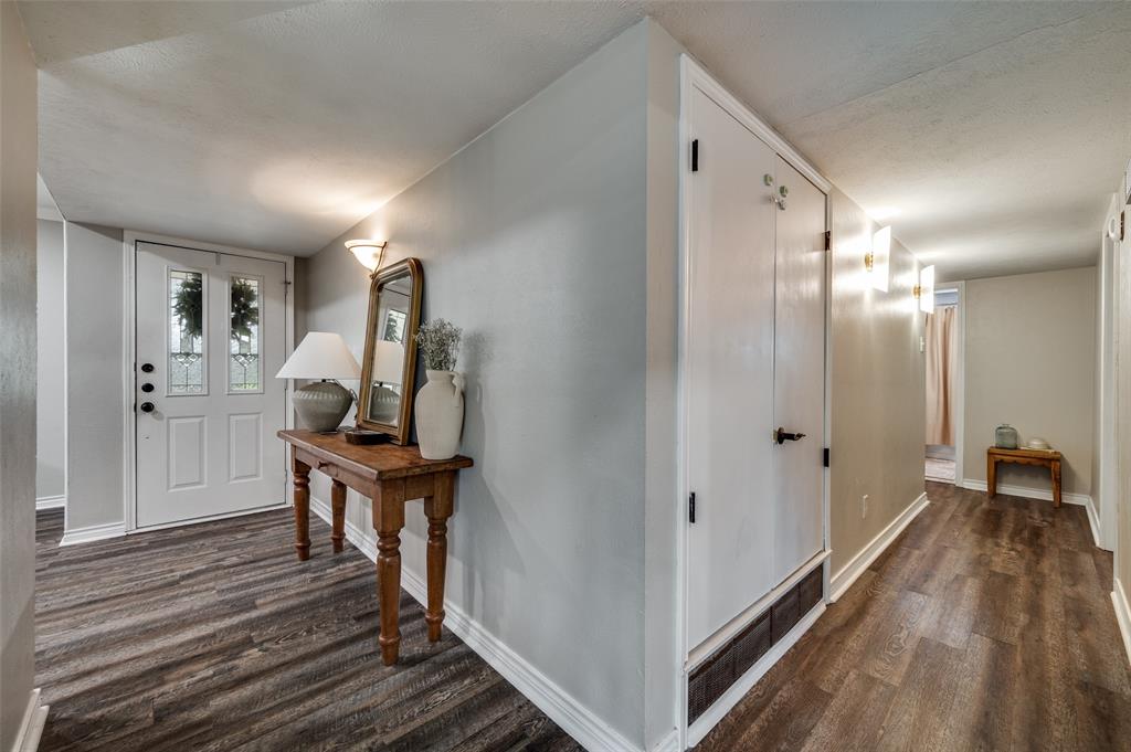 5004 Green Oaks Drive