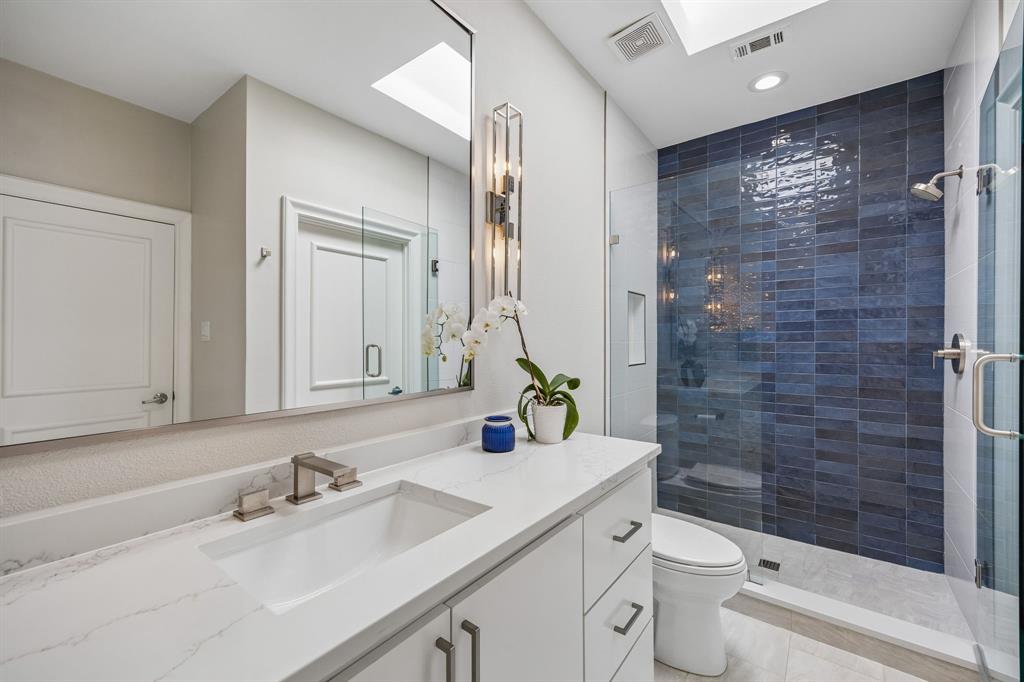 Oaktree Ph Four - Residential