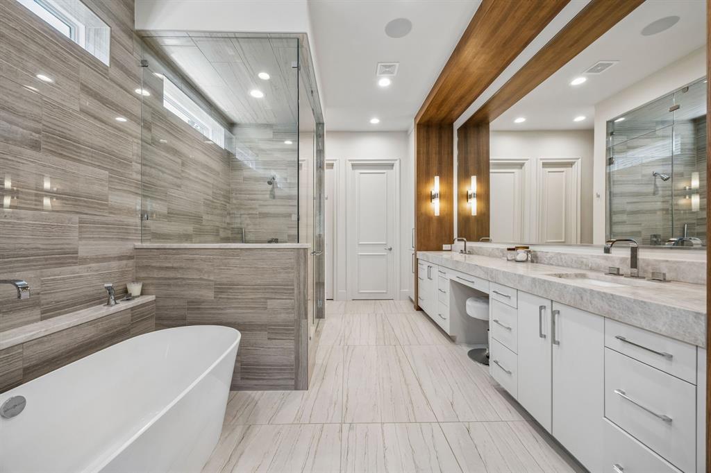 Oaktree Ph Four - Residential