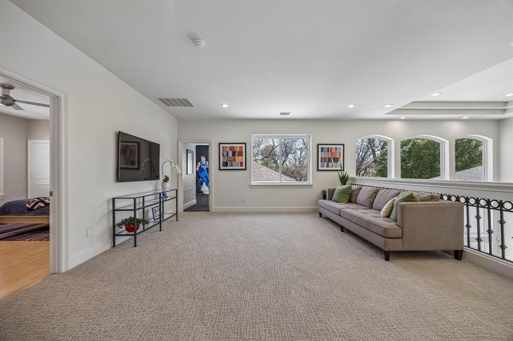 Oaktree Ph Four - Residential