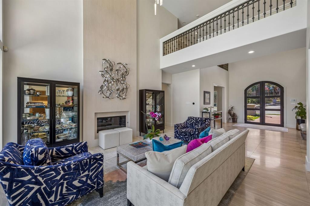 18752 Wainsborough Lane