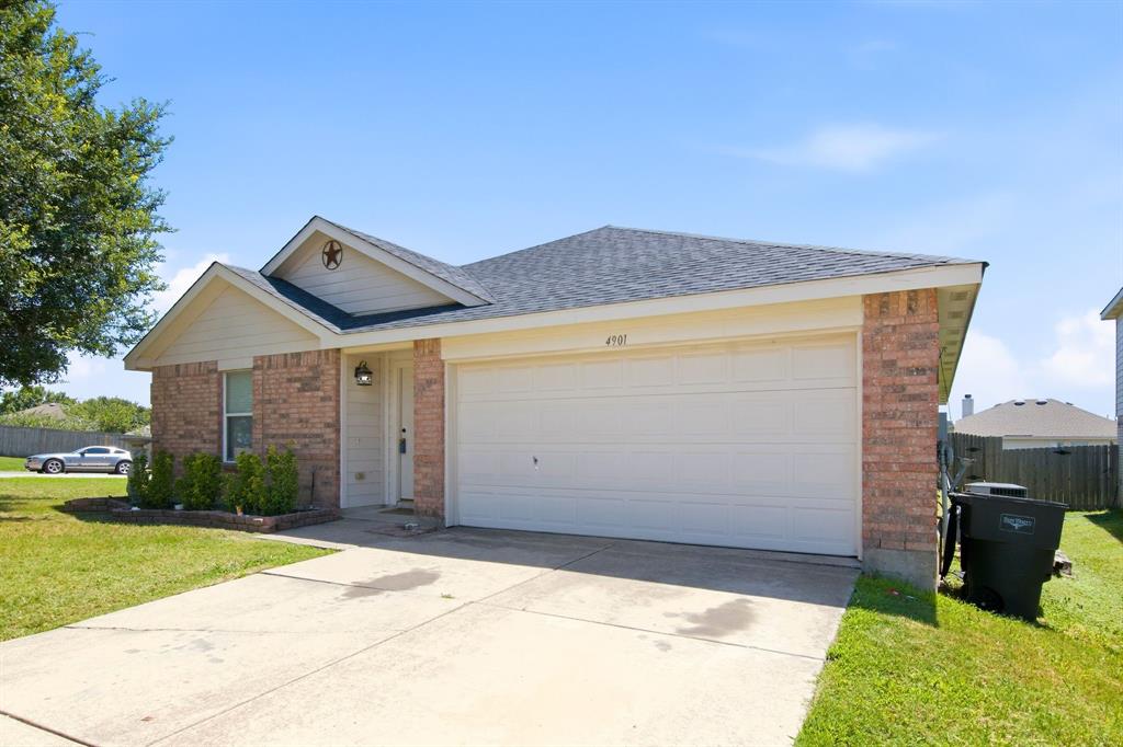 4901 Parkview Hills Lane