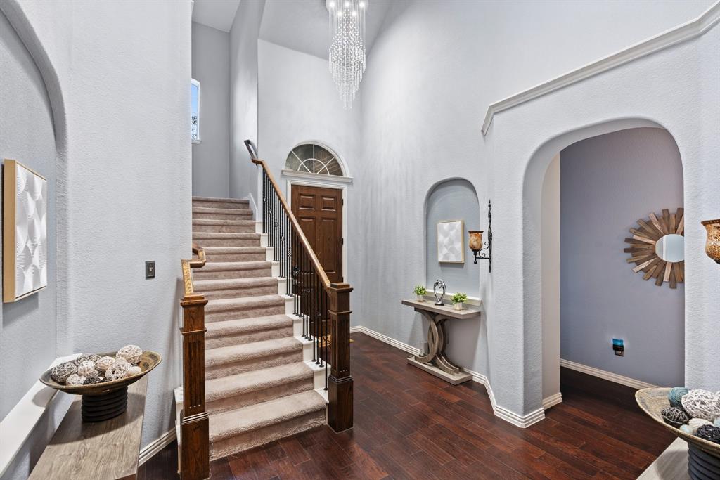 2332 Emerald Lake Lane