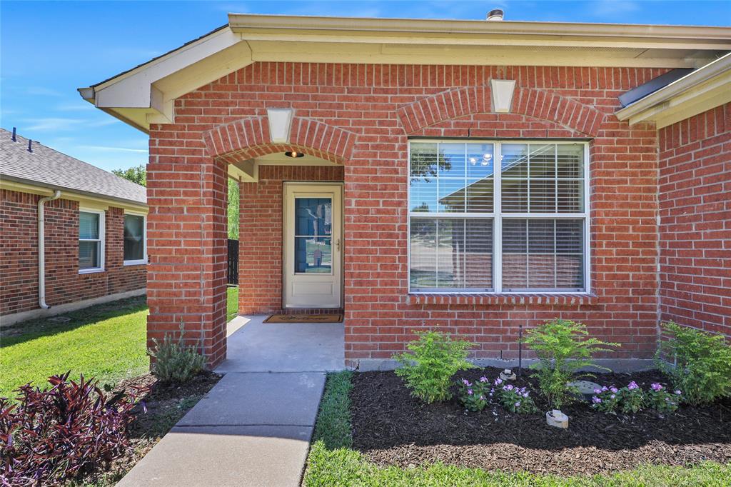 2717 Soda Springs Drive