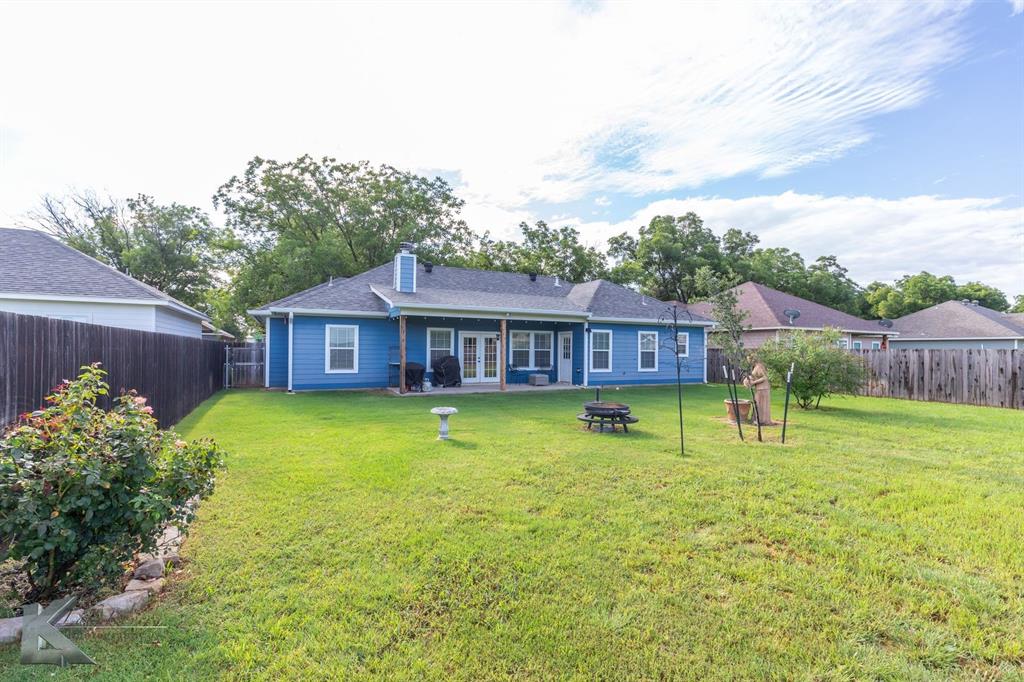 918 Kelley Lane