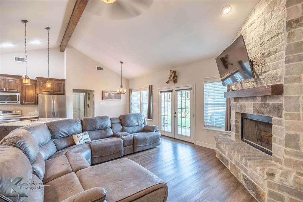 918 Kelley Lane