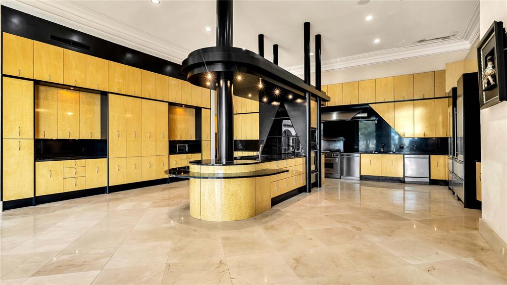 The Montclair - Residential