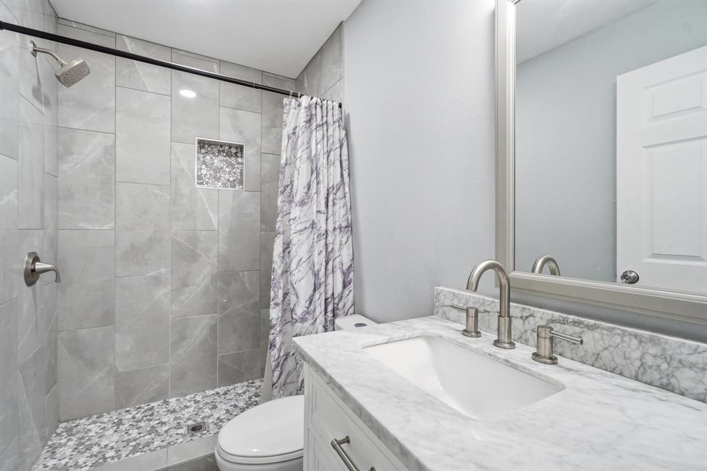 Elmwood West - Residential