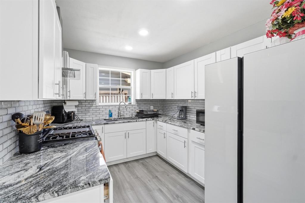 Elmwood West - Residential