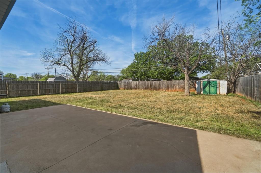 Elmwood West - Residential