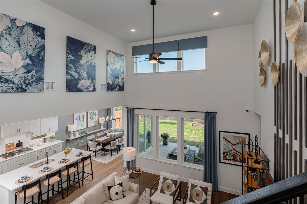 12468 Deer Trail