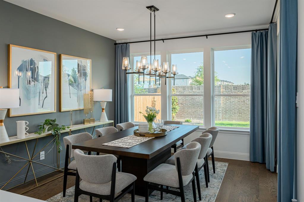 12468 Deer Trail