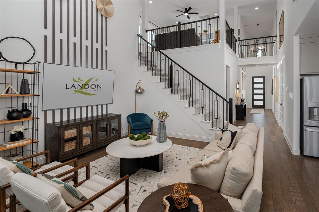 12468 Deer Trail