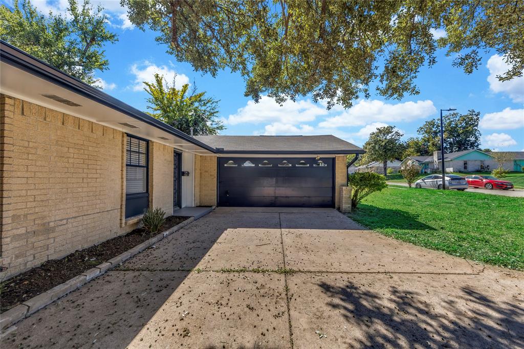 310 meadowhill Drive