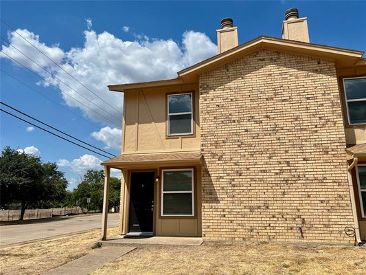 2019 PAISLEY DR APT A, ARLINGTON, TX 76015 - Image 08582baca73ea77cf7e44cac457b8e28/2322061540