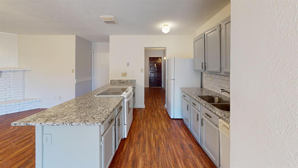 Colony 22 - Residential Lease