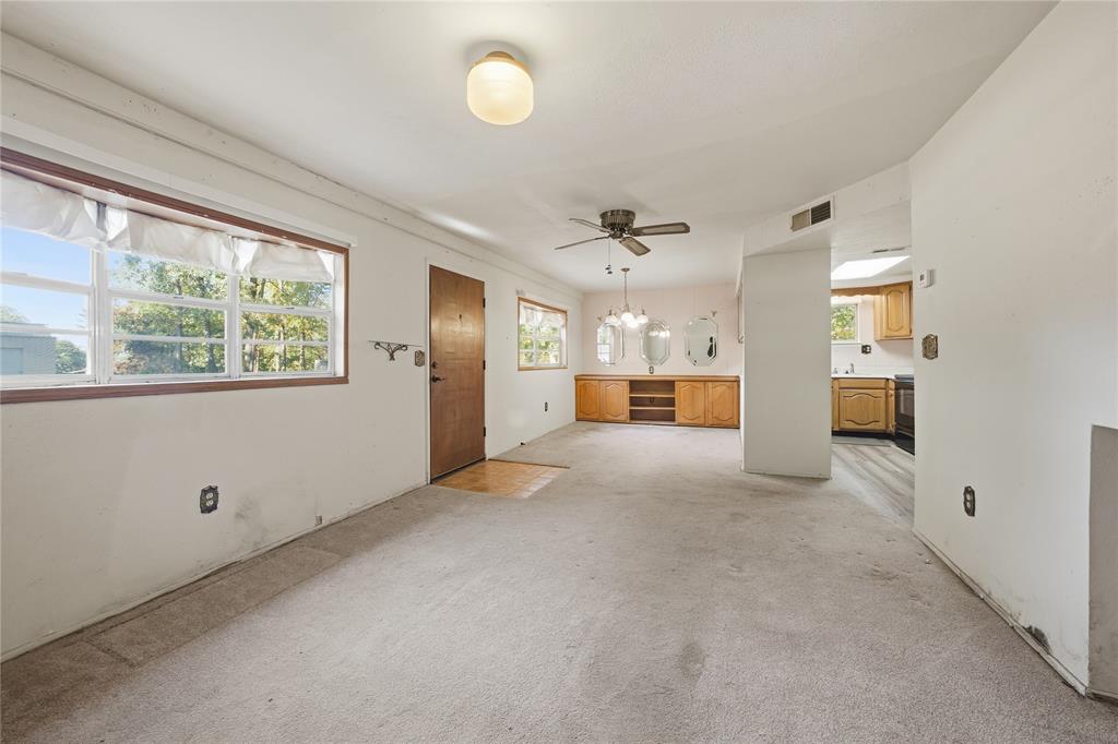 114 Lowe Drive
