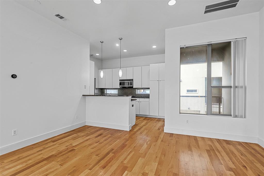 1600 Haskell Condos - Residential