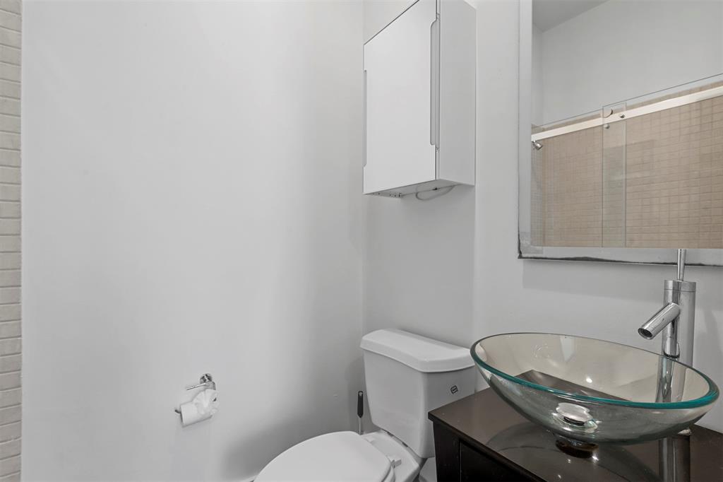 1600 Haskell Condos - Residential