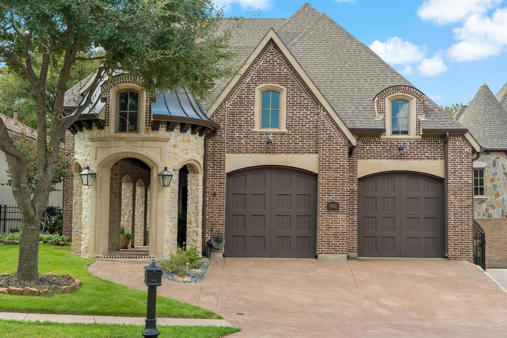6313 Avalon Woods Drive