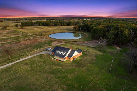 A home in Terrell