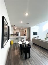 Riverset - Residential Lease